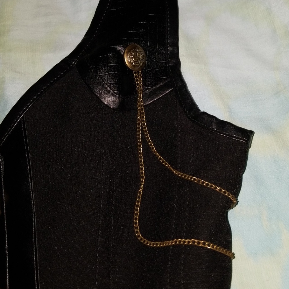 Corset - Picture 5 of 8